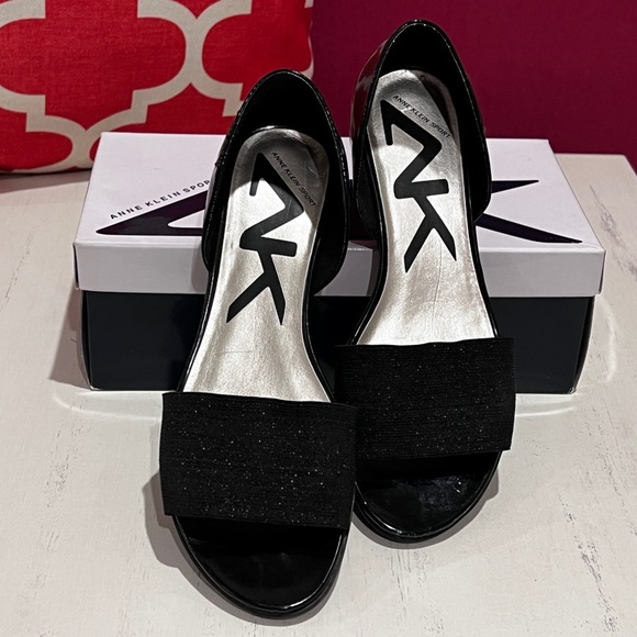 Anne Klein Black Sparkle Flats - Picture 2 of 9